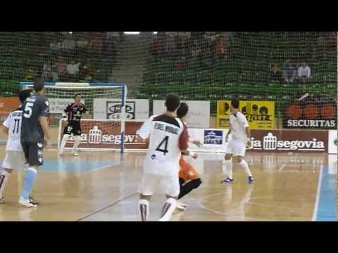 LNFS 4ª J. Caja Segovia FS 2 - Santiago FS 4 (P. Pedro Delgado) 6/10/2012 (2)