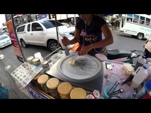 Ice Pan - Ice cream made on Phuket streets in Thailand (Ice Cream Rolls)