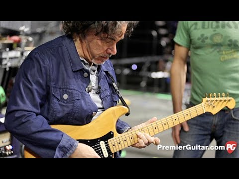 Rig Rundown - Hall & Oates' John Oates and Shane Theriot