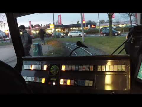 Bahn in Bielefeld - Kleiner Einblick in den M8C Führerstand