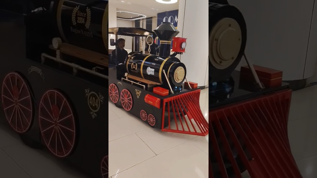 Colourful Toy Train Inside the Mall #toys #toytrain #train #shoppingmall #trendingshorts #shorts