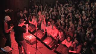 Mac Lethal buys pizza for the ENTIRE 500+ crowd.