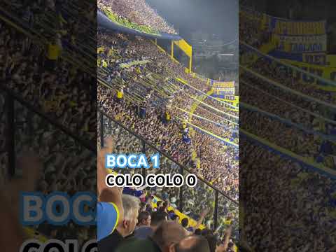 "La hinchada de Boca alentando" Barra: La 12 &bull; Club: Boca Juniors