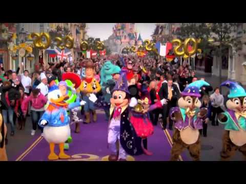 Flash mob 20ans Disneyland Paris - Magic Everywhere