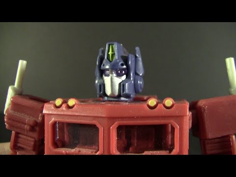 Classics Deluxe Optimus Prime (Random Review)