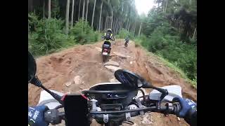 下山キャニオン　林道走行