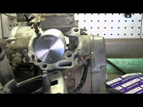 2000 KX125 Part 10 : Replacing Piston, Rings & Gaskets