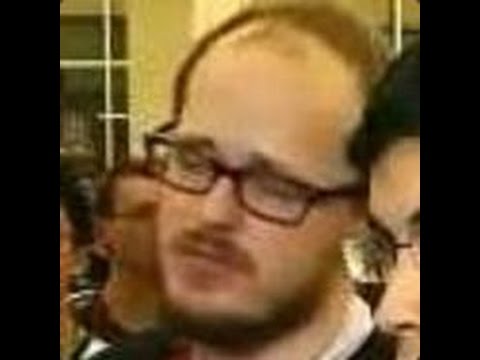 Mango reacts to Mew2king getting wobbled