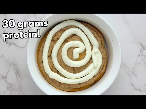 Healthy Cinnamon Roll Baked Oats