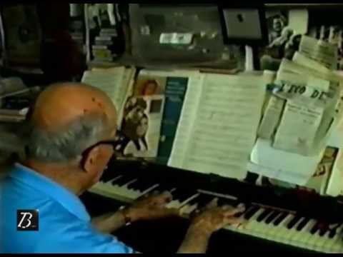 Pippo Barzizza suona "Domani". Sanremo, 1989.