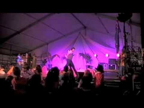 Raúl de la Paz - Salsa with Belly Dance