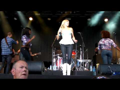 American Laura Bell Bundy: Live at Country Music Festival at Vinstra, Norway, July 5th, 2013.