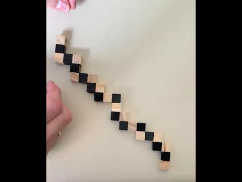 Würfelschlange lösen