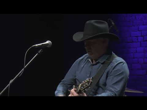 Sestā Jūdze / 6th Mile (Latvia) -  Kapučino un saldējums