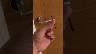 How to open a door using a hair pin!