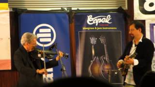 Mike Marshall & Darol Anger - Fiddle medley