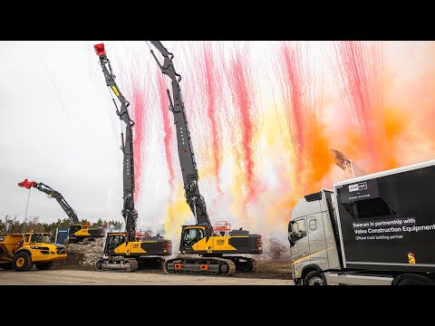 Revealing the new Volvo EC400 and EC500 High Reach excavators and the EC400 Straight Boom excavator