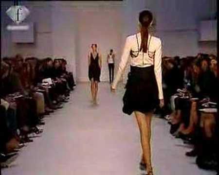 fashiontv | FTV.com - FULL SHOW PACO RABANNE - FW PARIS 2006