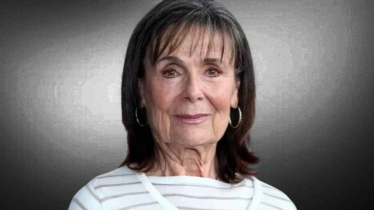 YouTube Thumbnail Downloader FULL HQ IMAGE