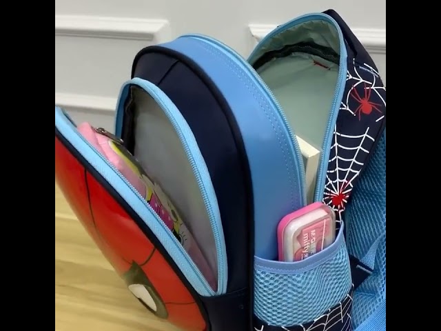 Vídeo relacionado con VASCHY Mochila escolar para niños y niñas, mochila para jardín de infantes con hebilla en el pecho, Astronauta verde, Astronaute Vert, Mochilas daypack