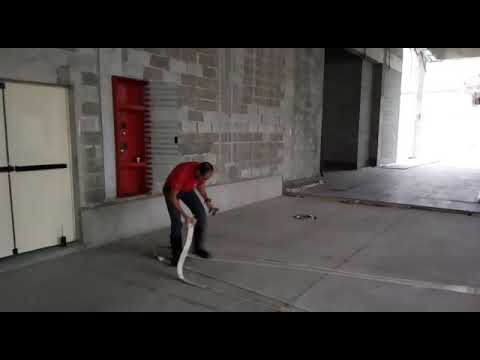 Montagem de linha de mangueiras com 2 lances, apenas 1 Bombeiro rápida