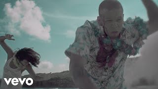 Calle 13 - Muerte En Hawaii (Letra)