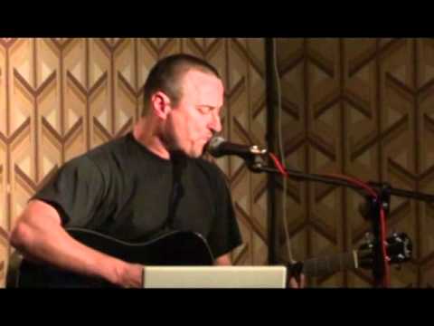 Robert Matera na VII Manifestacjach Poetyckich_2.9.2011_cz.1