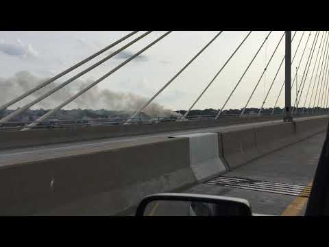 Alton McDonalds Fire from Clark Bridge