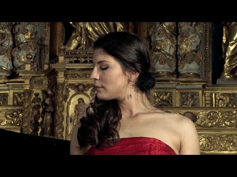 Bizet - Carmen, air de Carmen « Chanson Bohémienne » - Héloïse Mas