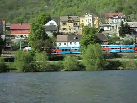 CityElefant: odjezd z Dolní Zálezly, směr Praha-Masar.nádr.