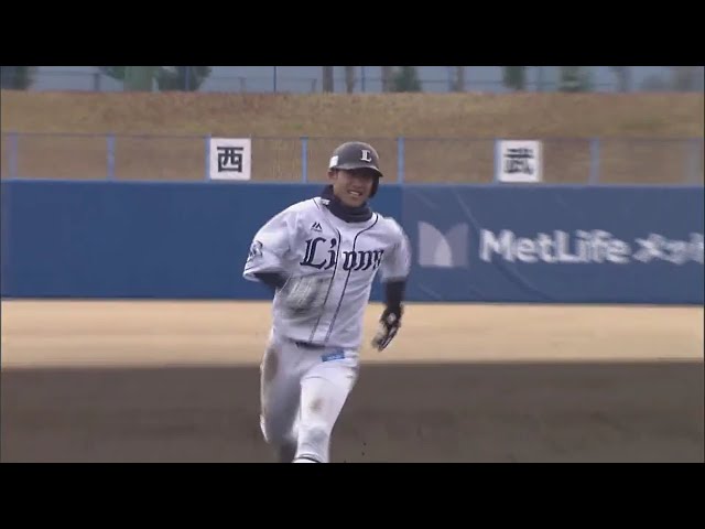 【ライオンズ春季キャンプ】ライオンズ・外崎 スタンド上段に飛び込む完璧な一発!! 2019/2/11