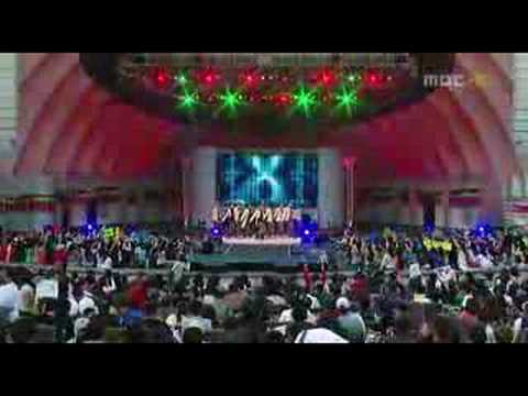 Super Junior - U (MBC Hollywood Bowl )