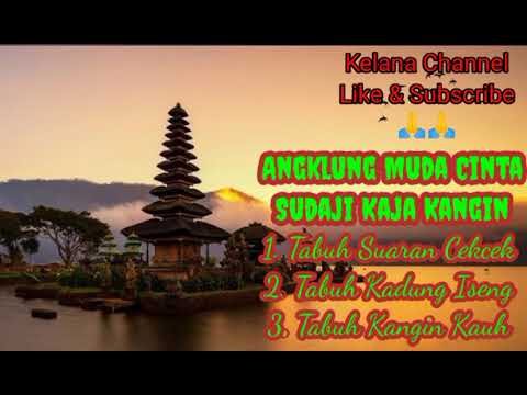 Kumpulan tabuh Angklung Muda Cinta Sudaji Kaja Kangin