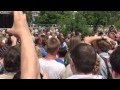 Захарченко успокаивает митингующих за прекращение войны. Видео Павла Каныгина 