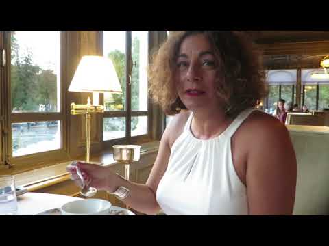 Tenho um Foodgasm no restaurante Pavillon Ledoyen, com 4 estrelas Michelin, em Paris