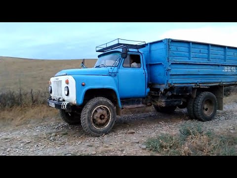 Old Truck GAZ 53 4x2 Next GAZ 3307 4x4 Turbo Diesel