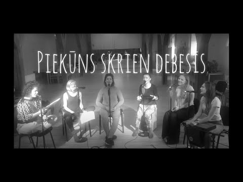 PIEKŪNS SKRIEN DEBESĪS Latvian Voices a cappella live