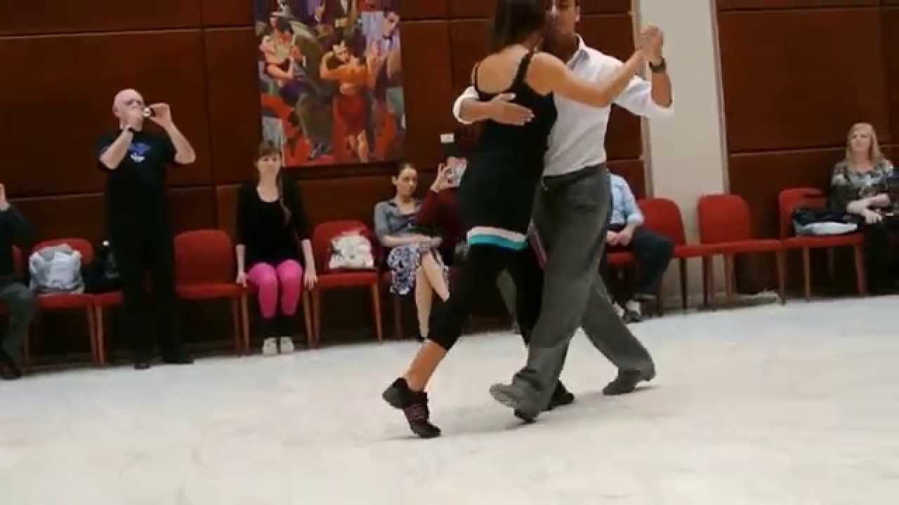 Camminata- Torino 2014-Roxana Suarez e Sebastian Achaval