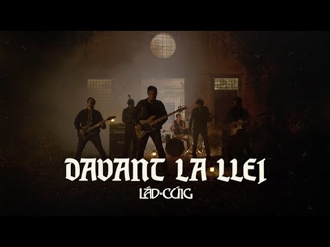 Davant la Llei - Lád Cúig (Videoclip 2021)