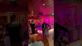 The Crew Makes Cruising Magical! #cruise #cruisewithkids #cruisecrew #carnivalcruise #carnivalvalor