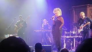 Toyah - Good Morning Universe/Thunder In The Mountains
