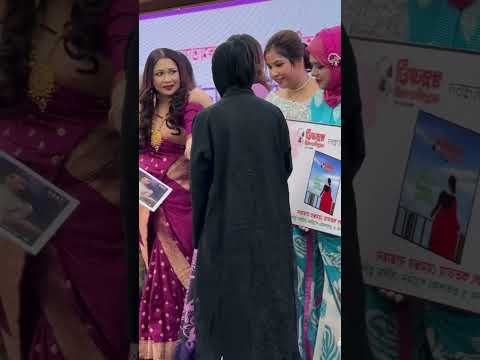 আলোকিত নারী ফাউন্ডেশন সম্মাননায় ভূষিত হলেন অভিনেত্রী সিমরিন লুবাবা! | VIP Exposure