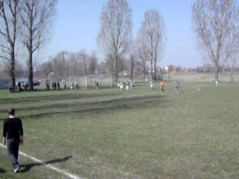 KS ŚLĘŻA TYNIEC-UKS DOMANICE  4:2(2:1)