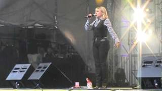 Ein Festival der Liebe in Dortmund - Gaby Baginsky - Die Sonne scheint bei Tag und Nacht