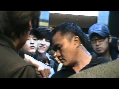 [FANCAM/191110] U-Kiss Soo Hyun in the lift