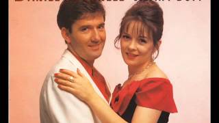 Daniel O Donnell N Mary Duff  Somewhere Between