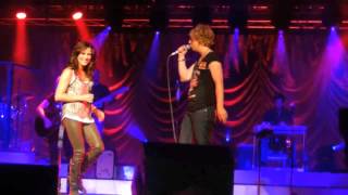 Martina Mcbride When God Fearin Women Get the Blues with Dayna Jones