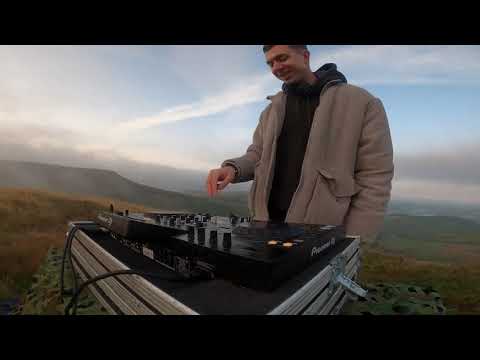 Tommy Farrow Peak District Live Stream