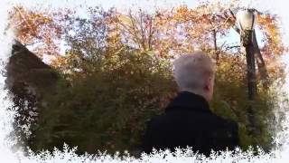 Carson Lueders - Santa Claus coming to town