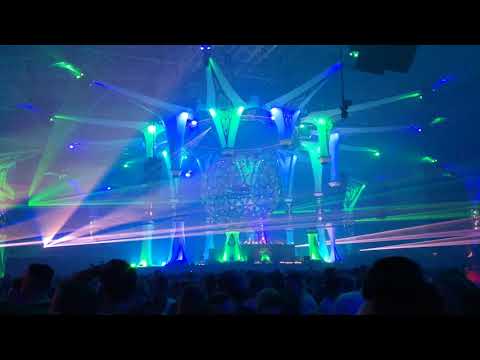 Da Tweekaz & Sephyx - ID (This Is Special) - Live at Qlimax 2017 (4k)